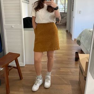 Gold/ yellow wool skirt with pockets